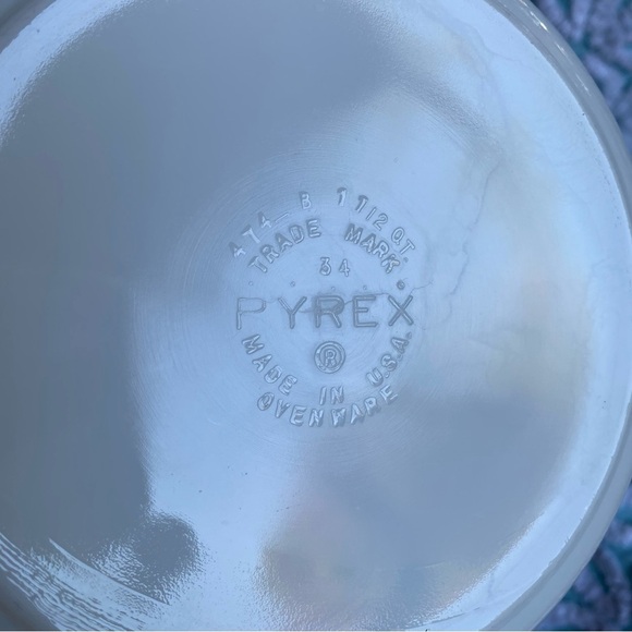 Pyrex Casserole dishes with lids Butterfly Gold & woodland 474 B & 500 ML - Picture 6 of 16